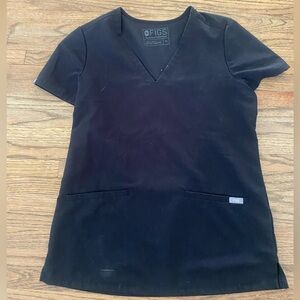 FIGS, Black Casma Three-Pocket Scrub Top